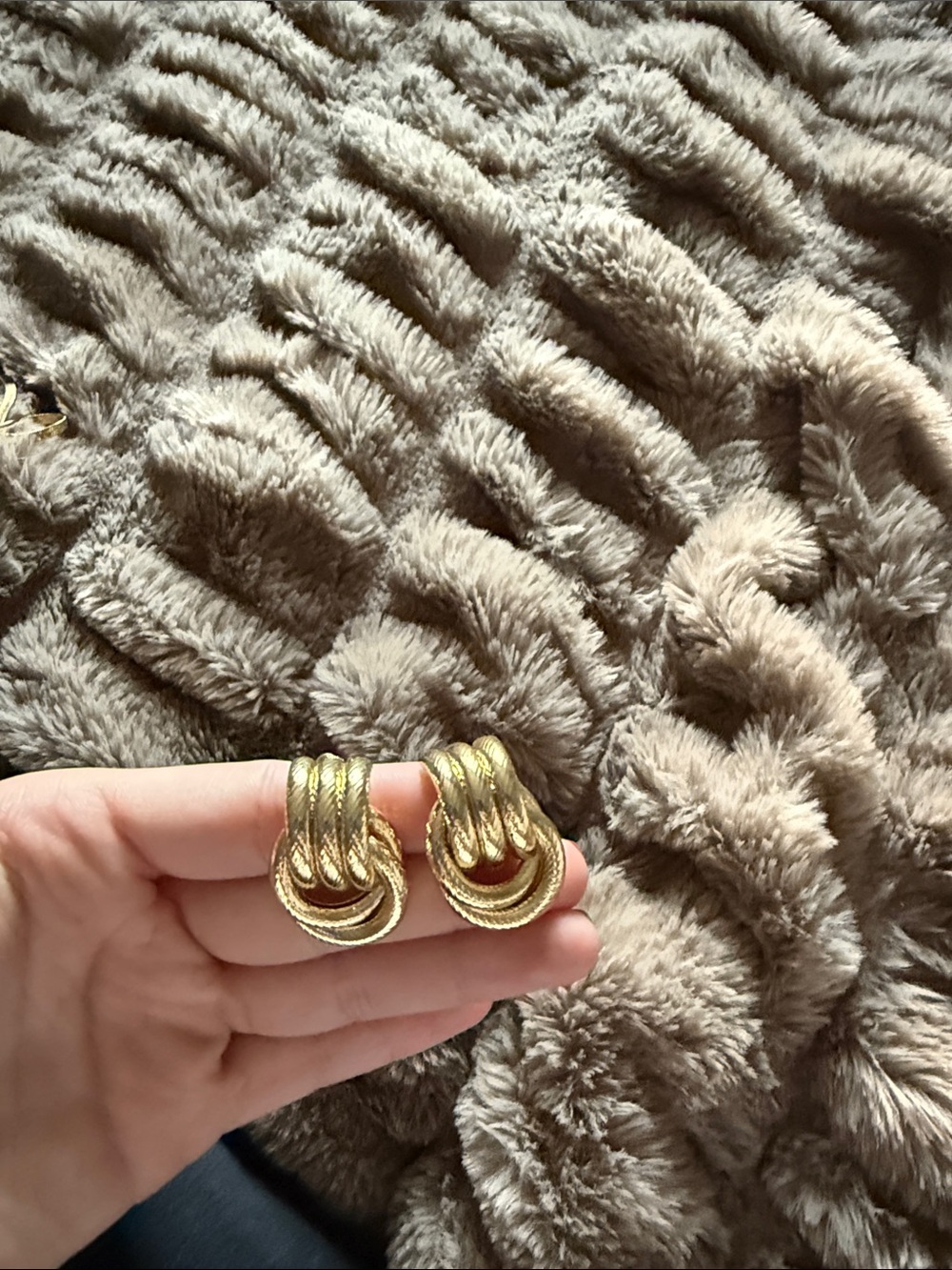 Gold knot inspired earrings